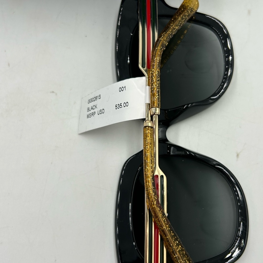 Gucci GG0281S – 001 black acetate frame sunglasses with gray lenses NWT - Picture 5 of 11
